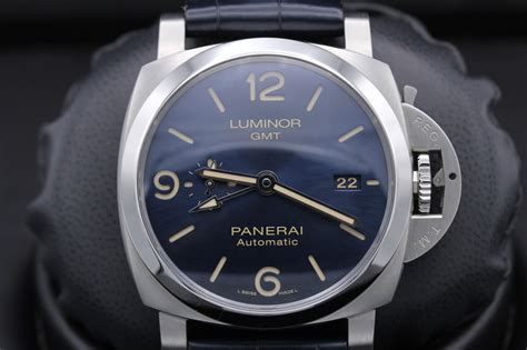 panerai blue dial 2018|panerai pam01033.